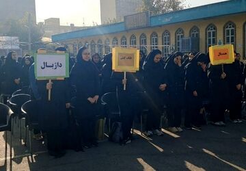 برگزاری المپیاد ورزشی درون مدرسه ای در دبیرستان حجاب ناحیه یک شهرری