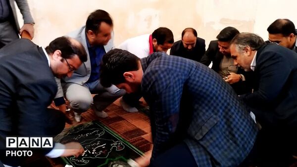 عطر افشانی مزار شهدای مسجد جامع شهر کلات