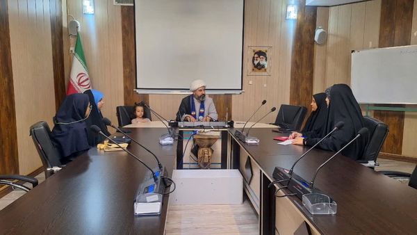 نشست گروه رسانه و فضای مجازی سازمان دانش‌آموزی استان البرز