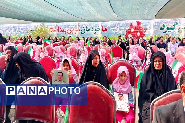 شکوفه‌های خوزستان راهی مدارس شدند