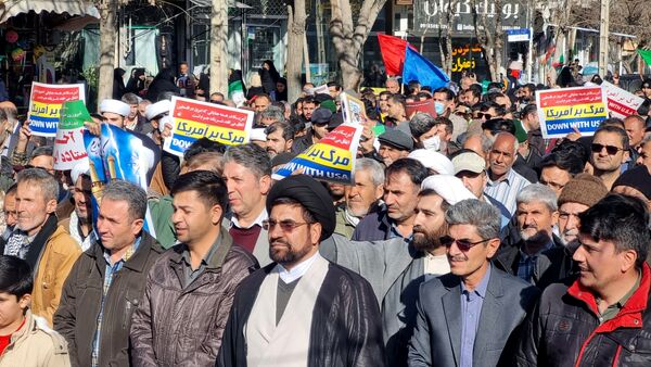 اتحاد مردم فاروج علیه آشوبگران و رژیم صهیونسیتی 