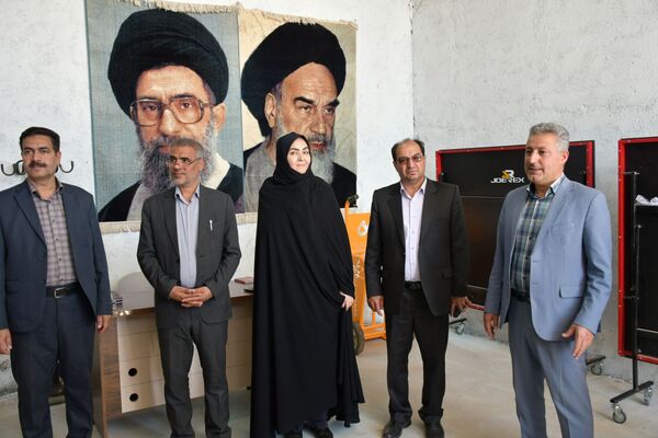 بازدید فرماندار و مدیر آموزش و پرورش مه ولات از مجموعه هنرستان کشاورزی امام خمینی (ره)