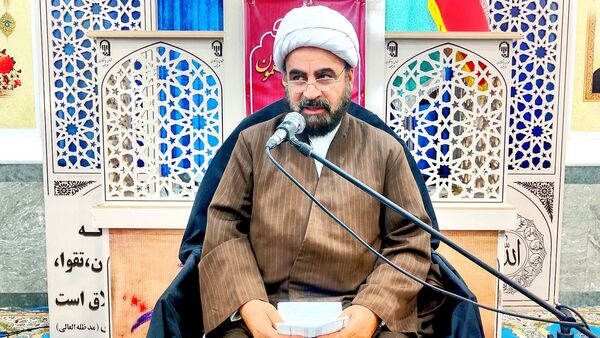 بر مشامم می‌‌‌رسد هر لحظه بوی کربلا