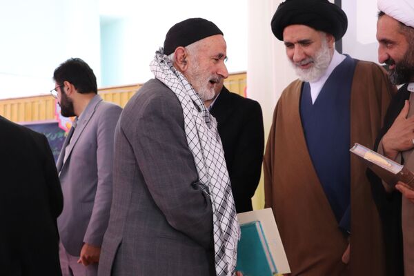 برگزاری هفتمین اجلاس نماز دانش‌آموزی در فارسان