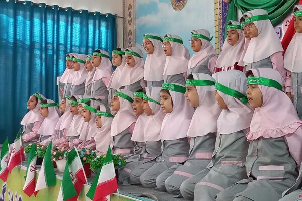 نوای زنگ انقلاب از مدرسه شهید سرافراز اسلامشهر برخاست