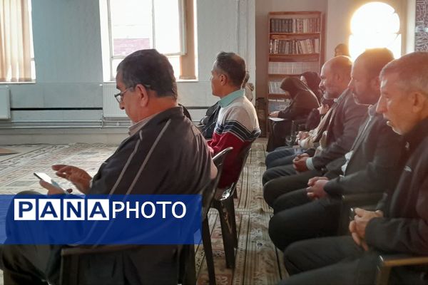 مراسم ایام الله دهه فجر در دبیرستان معارف صدرای ولایت