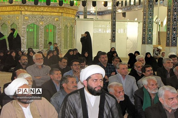 مراسم اهدا پرچم و کتیبه استان قدس رضوی به 30 هیت مذهبی استان