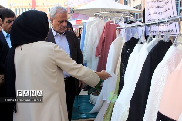 ششمین نمایشگاه صنایع روستایی شهرستان اسلامشهر