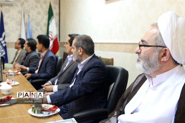 آیین تجلیل از پیشتازان دختر استان قم