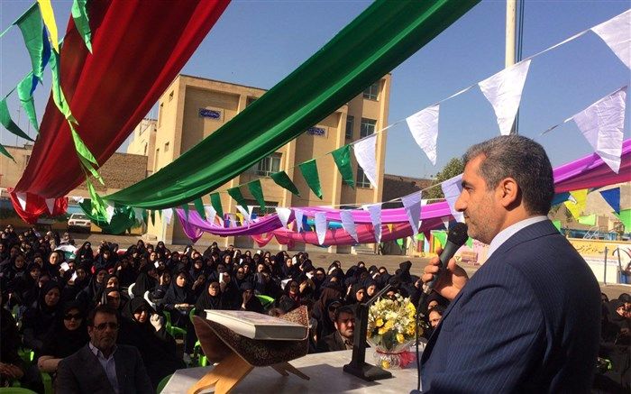 مدیر کل آموزش و پرورش استان قزوین: در سال تحصیلی جدید به دنبال تحول بنیادی ، ارتقا مدیریتی و نشاط تربیتی هستیم