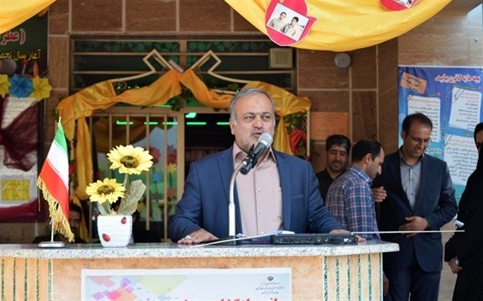 ارتقاء جایگاه علمی کشور حاصل تلاش معلمان است