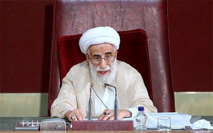 تاکید آیت الله جنتی بر سامان‌دهی به وضعیت اقتصادی کشور