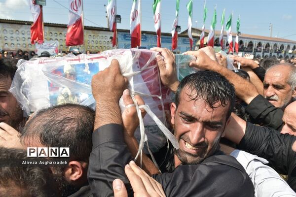 مراسم تشییع پیکر شهیدسید جلال حبیب‌اله‌پور