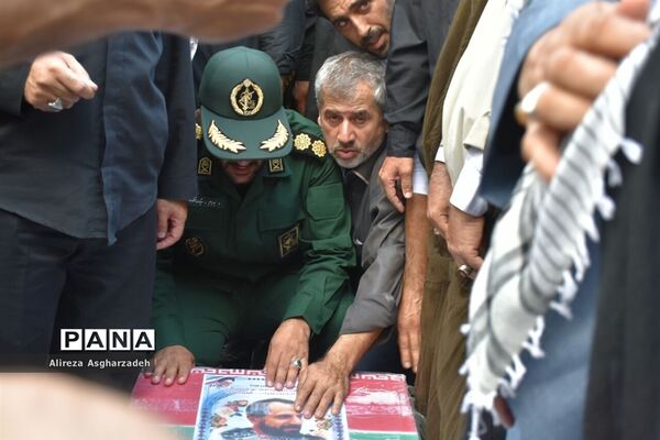 مراسم تشییع پیکر شهیدسید جلال حبیب‌اله‌پور