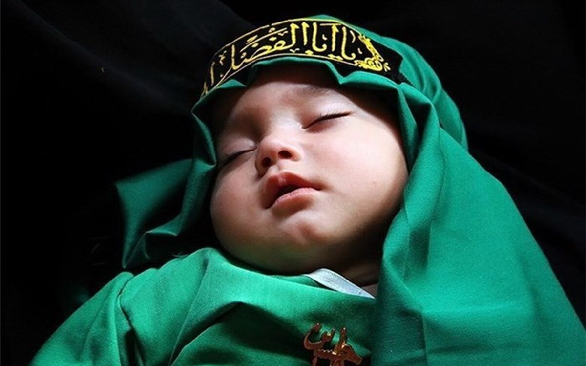 همایش شیرخواران حسینی در استان سمنان برگزار شد