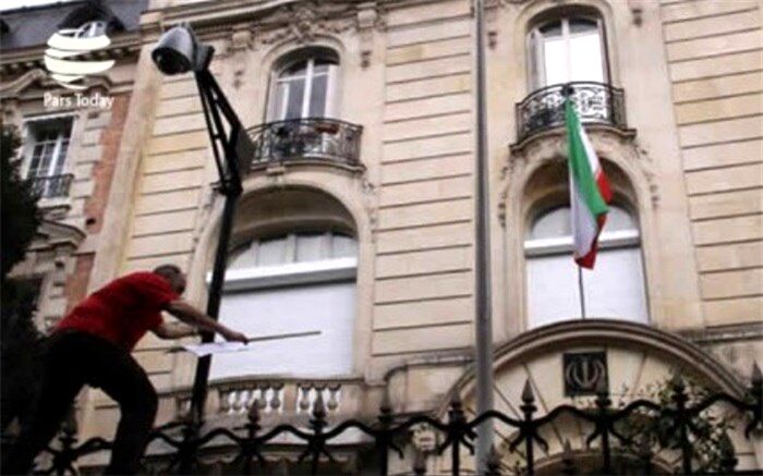 تعرض به سفارت ایران در پاریس