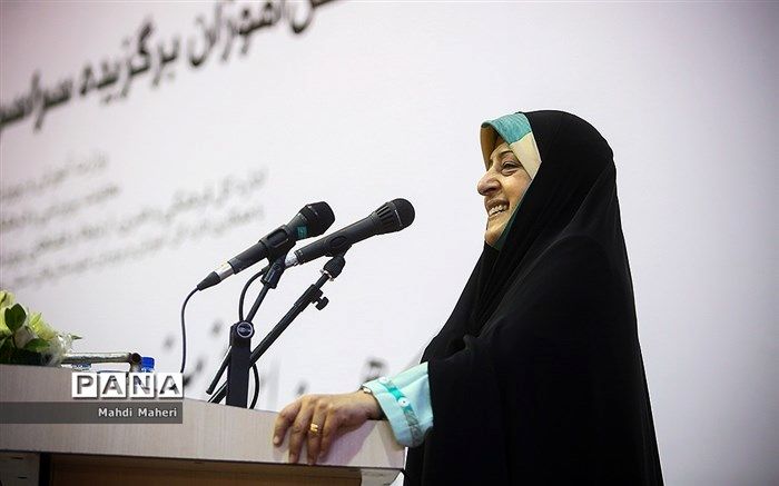 ۷۰ درصد صنایع دستی کشور توسط زنان تولید می شود