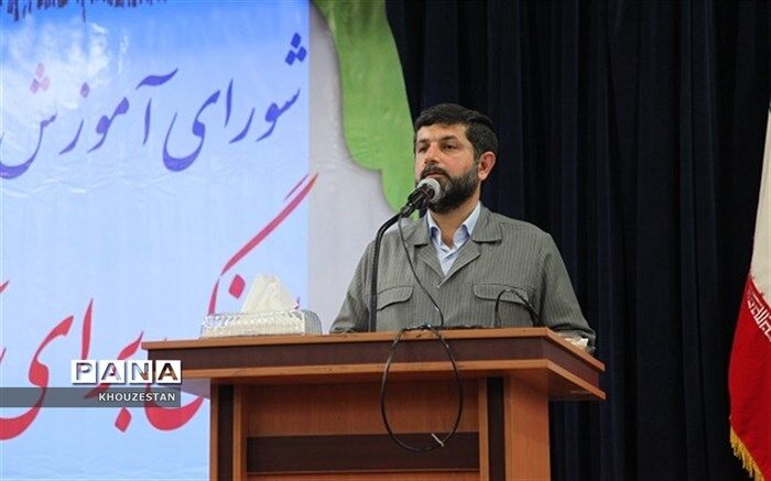 اعطای یک هزار بورس تحصیلی به دانش آموزان مناطق کم برخوردار خوزستان
