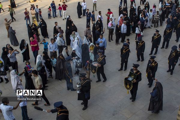 سیاهپوش شدن حرم مطهر شاهچراغ در شرف محرم