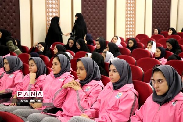 همایش تجلیل از ستارگان ورزش دانش آموزی خراسان رضوی