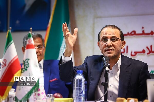 آیین امضای تفاهم نامه واگذاری اردوگاه دانش‌آموزی دکتر منصوری به سازمان دانش‌آموزی