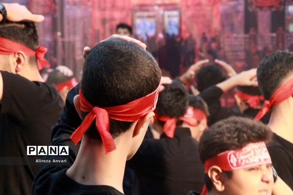 سوگواره دانش‌آموزی «احلی من العسل» در ساری