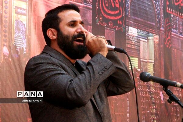 سوگواره دانش‌آموزی «احلی من العسل» در ساری