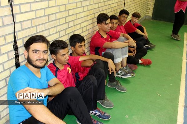 مسابقات هفت سنگ استان بوشهر