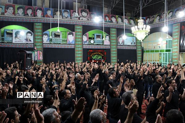 عزاداران حسینی در یزد
