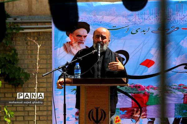 تشییع و بزرگداشت شهدای فرهنگی و دانش آموز