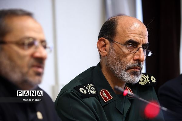 جلسه راهیان نور دانش آموزی