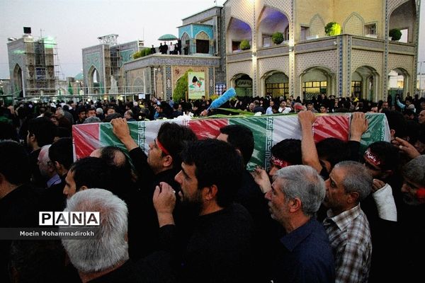 تشییع پیکر مطهر 9 شهید گمنام دفاع مقدس و 2 شهید مدافع حرم