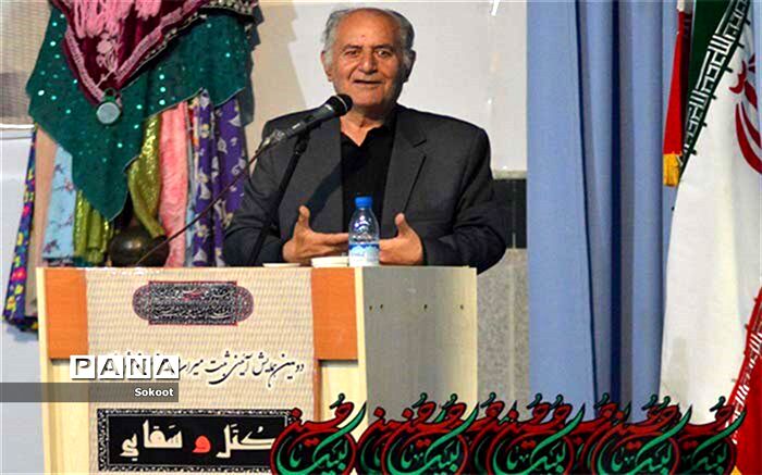 تعزیه میرعزای کاشانی و گروه روح الامین در نوش آباد رونق گرفت