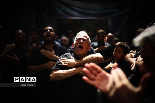 سوگواری تاسوعای حسینی در بازار  تهران