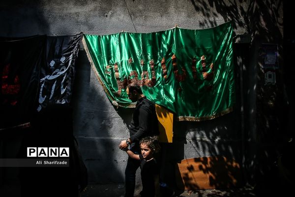 سوگواری تاسوعای حسینی در خیابان گرگان تهران