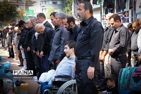 نماز ظهر عاشورا در ارومیه