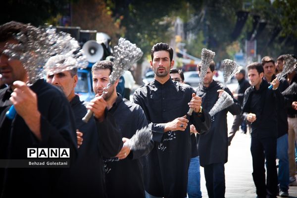 نماز ظهر عاشورا در ارومیه