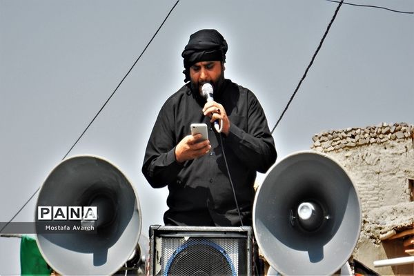 مراسم عزاداری روز عاشورای حسینی در روستای براندود شهرستان درمیان