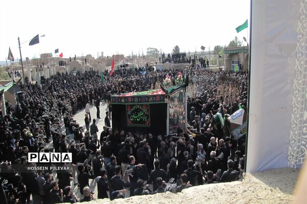 مراسم نخل گردانی در شهرستان خوسف