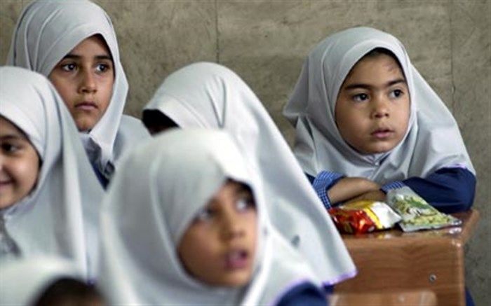 قاسم‌زاده، روانشناس کودک: والدین، مهارت «نه» گفتن را از کودکی به فرزندان خود یاد بدهند