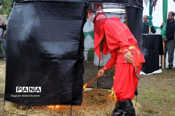 مراسم خیمه‌سوزان در روستای لیمون
