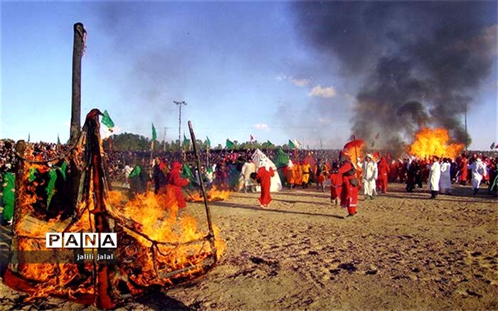 آیین سنتی و مذهبی خیمه برداری در  نوش آباد برگزار شد