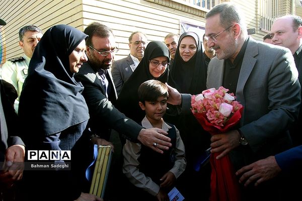 مراسم آغاز سال تحصیلی غنچه ها و شکوفه های امید