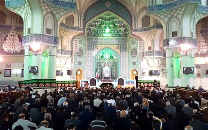 قرائت زیارت نورانی ناحیه مقدسه حضرت ولی عصر(عج) در حرم مطهر عبدالعظیم(ع)