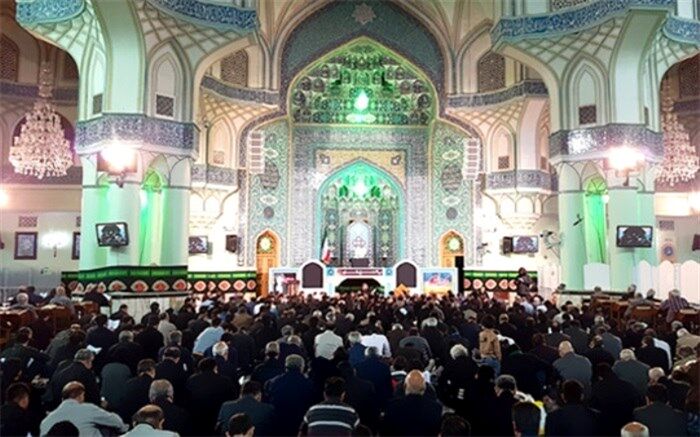 قرائت زیارت نورانی ناحیه مقدسه حضرت ولی عصر(عج) در حرم مطهر عبدالعظیم(ع)