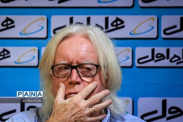 نشست خبری داربی ۸۸