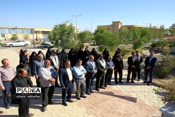 تجدید میثاق فرهنگیان اردستانی با شهدا