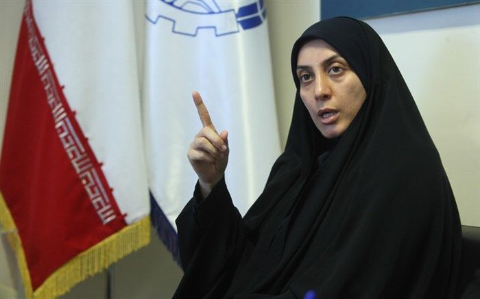 زرآبادی ،عضو کمیسیون صنایع مجلس:‌  واسطه‌گری و رانت باعث افزایش مشکلات رانندگان کامیون شد