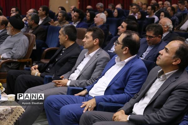 مراسم تکریم و معارفه مدیرکل  اداره نوسازی مدارس استان آذربایجان شرقی