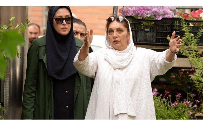 منیژه حکمت: توان مقابله با مافیای سینما را ندارم